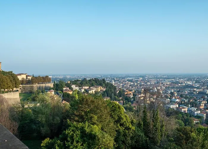 Splendida Vista Su Citta Alta Apartment *